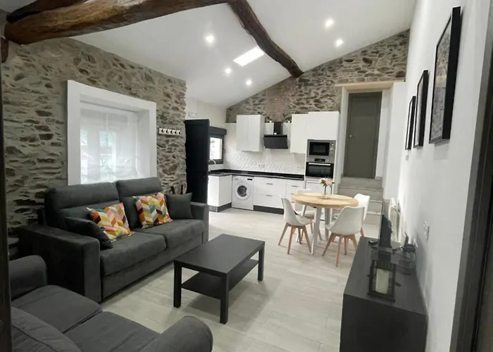 Casa Santi Y Laura