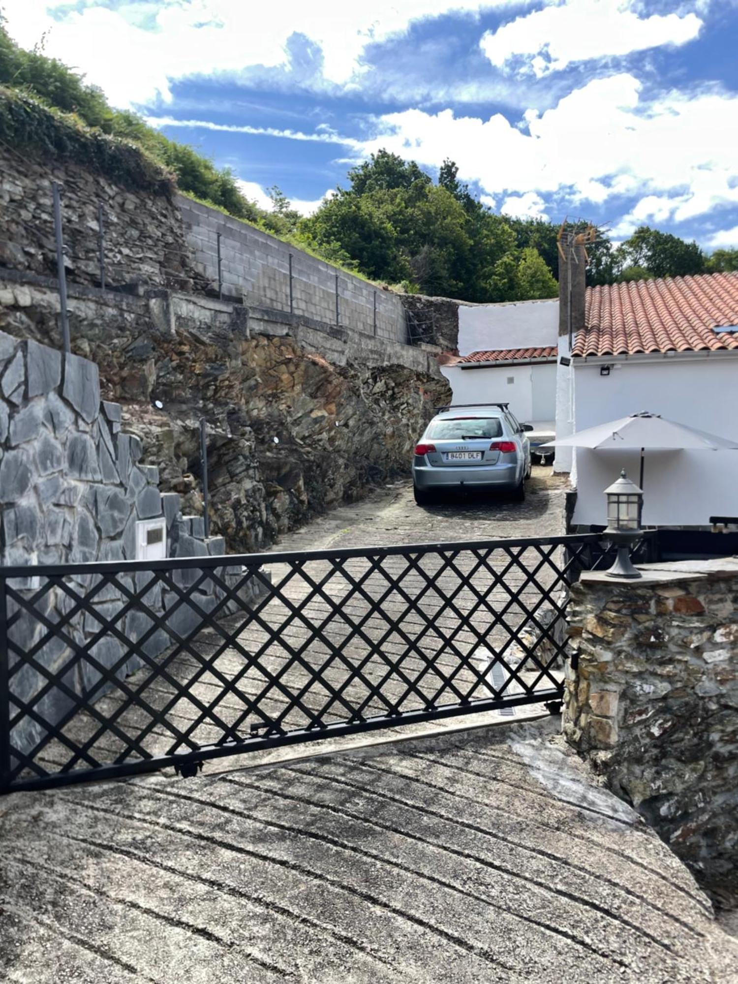Casa Santi Y Laura